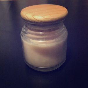 Candle (cake batter scented)